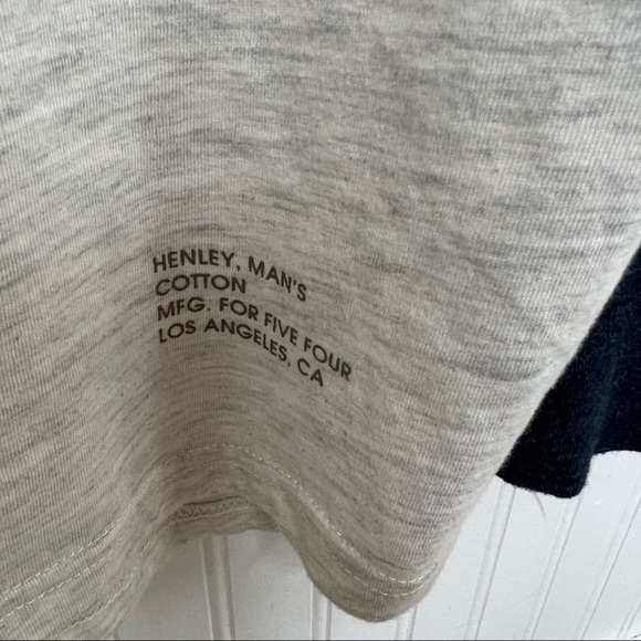 Five Four Cream & Navy Blue Berskshire Long Sleeve Henley Men’s XL - Picture 4 of 6